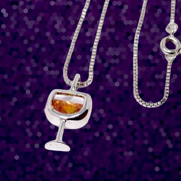 Swarovski Jewelry - SWAROVSKI WINE GLASS PENDANT NECKLACE 🦢